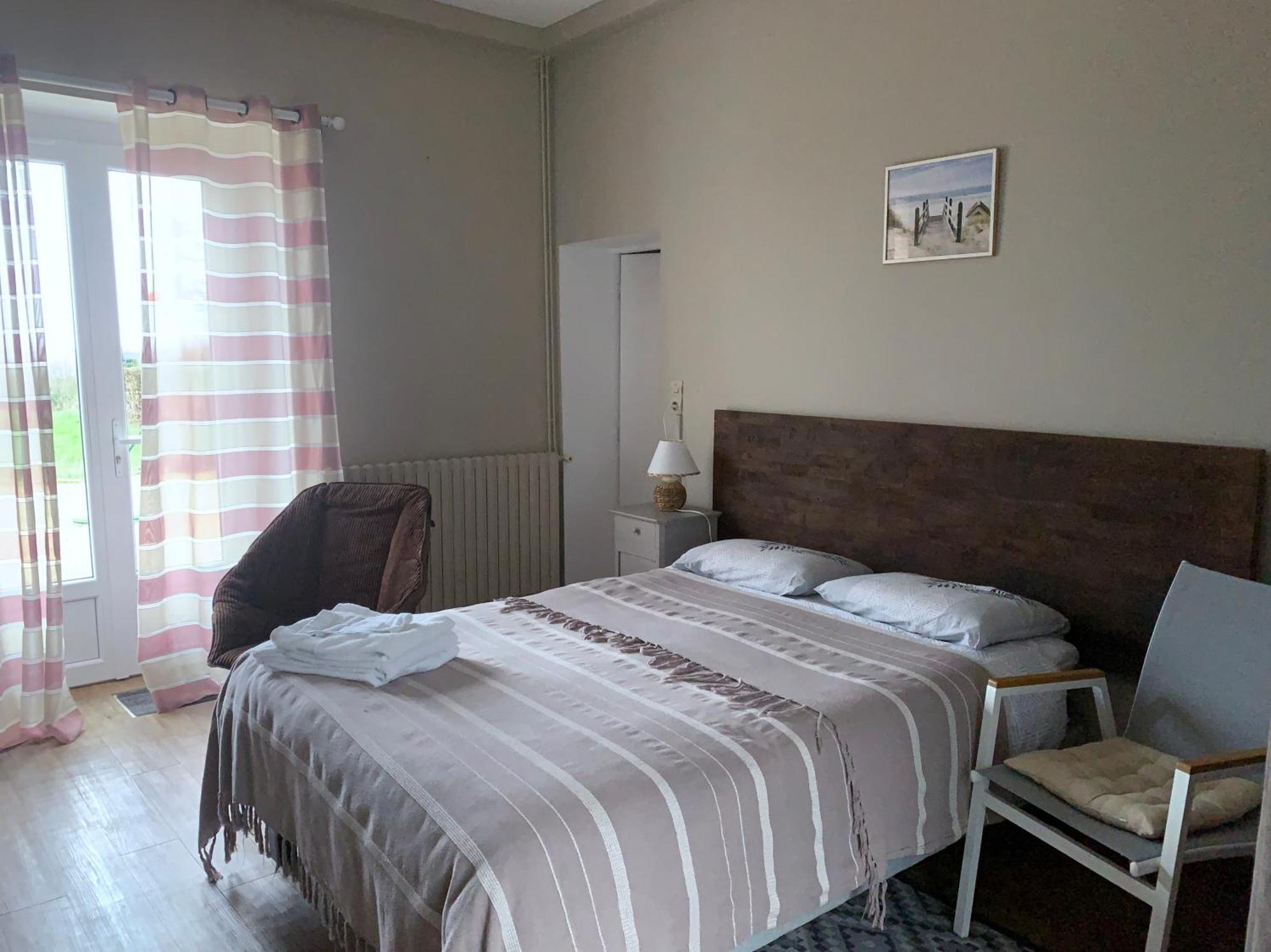 La Costonnerie Bed & Breakfast Leigne-sur-Usseau Екстериор снимка